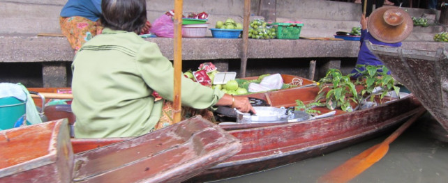 Our Favorite Places – Floating Market Ayutthaya